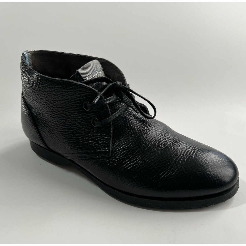 Salvatore Ferragamo World Men’s Black Leather Chukka Boots Round Toe Size 7.5